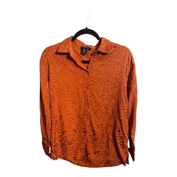 Rachel Zoe Tops - Rachel Zoe women’s long sleeve blouse. Burnt orange metallic color. Size XS.